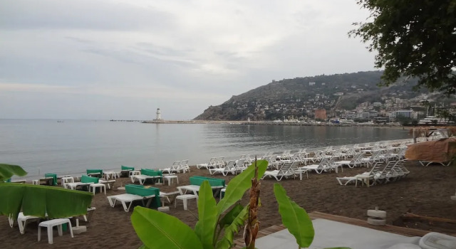 Четырёхместный семейный номер Standard с балконом Alanya City Hotel & Residence