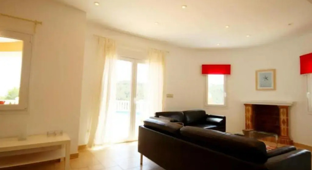 Fantastic villa with sea views and private pool