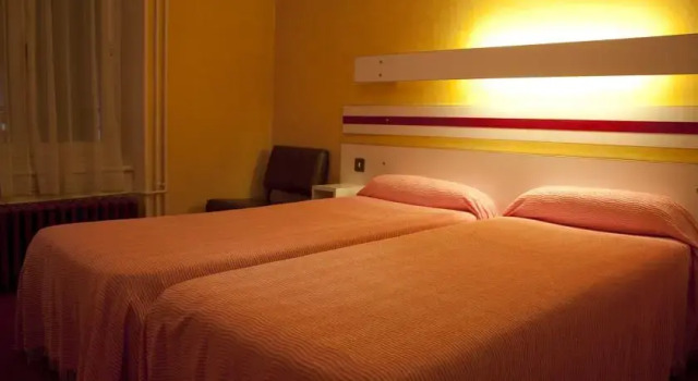 Athena, Prenota Hotel Hotel a Alvernia con parcheggio, Parcheggio