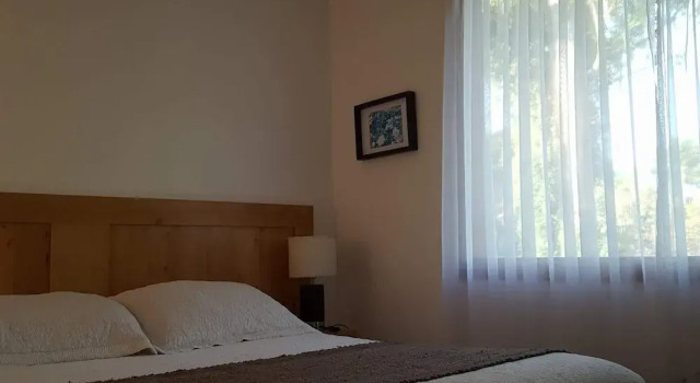 Canales del Sur, Rezervovat Hotel Hotely v Los Lagos s parkováním, Parkování