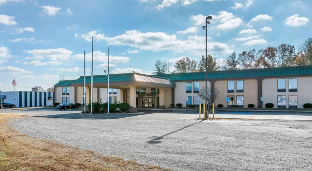 Люкс Quality Inn Cape Girardeau North