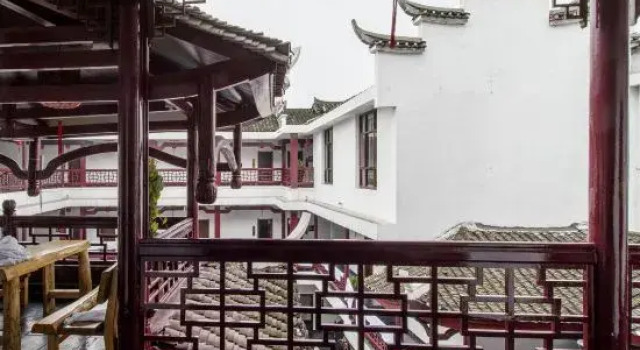 Biancheng Gushi Theme Culture Hotel, Book Hotel Xiangxi Hunan