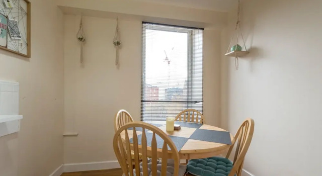 Comfortable 1 Bedroom Apartment in Central Manchester, Varaa Huoneisto Asunnot kohteessa Merseyside, Huoneisto