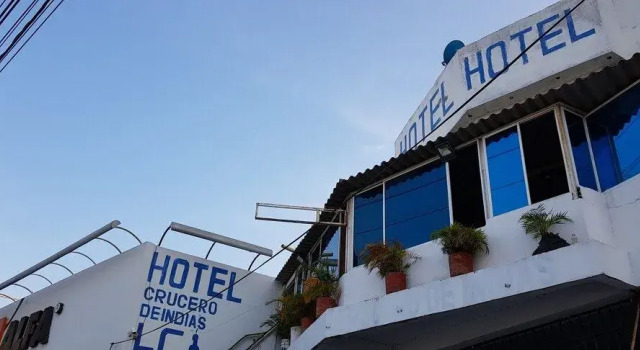 Hotel Crucero de Indias, Забронировать Отель СПА-отели Картахены, рядом с Steps of La Popa Mount, SPA-услуги