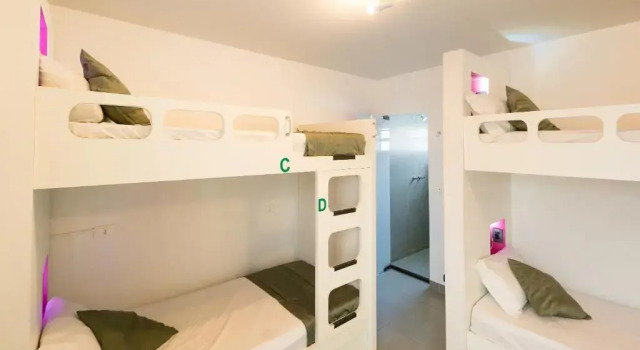 Кровать в общем номере Concept Design Hostel & Suites