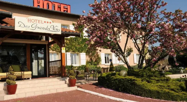 Logis Hotel Des Grands Vins, Prenota Hotel Fleurie Beaujolais