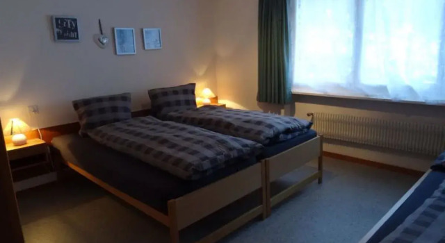 Apartments Carmena 37833, Prenota Appartamento Hotel a Canton Vallese con parcheggio, Parcheggio