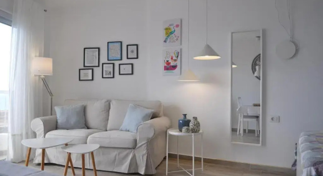 Bright Studio by the sea, Book Hotel Hotels in Tenerife with Parking, Parking