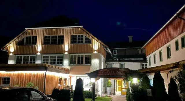 Полулюкс Hotel Aloisia, Hotel Garni
