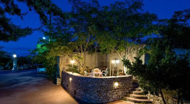 Студия с балконом и с красивым видом из окна Contaratos Holiday Lettings
