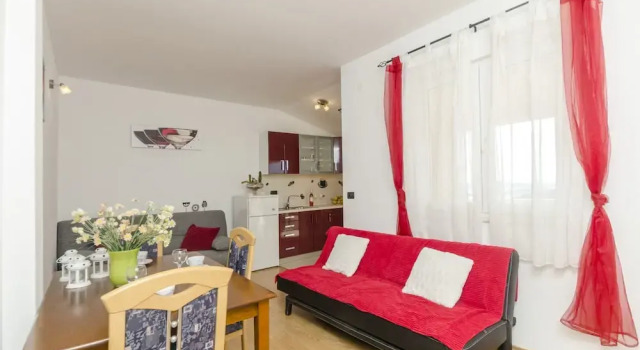 Apartments Sinisa, Rezerwuj Apartament Kanica Split-Dalmatia County
