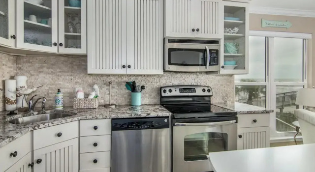 Seascape 1111 2 Bedroom Condo by RedAwning, Book Lejlighed Galveston Houston