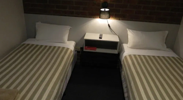 Семейный люкс с 2 комнатами Werribee Motel and Apartments