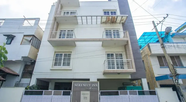 OYO 24481 Hotel Serenity Inn, Rezervovat Hotel Hotely v Bangalore s parkováním, Parkování