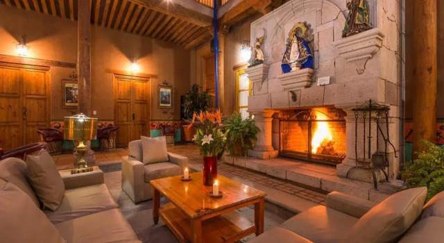 Hotel Casa del Refugio, Book Hotel Hotels in Michoacan with Breakfast, Breakfasts