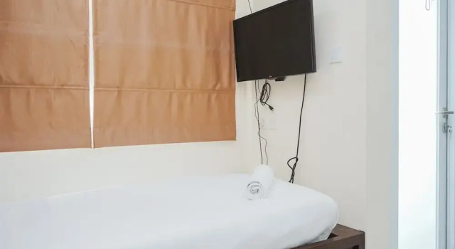 Comfort And Elegant Studio Apartment At B Residence