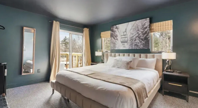 Номер Standard с балконом Inn At Mount Snow