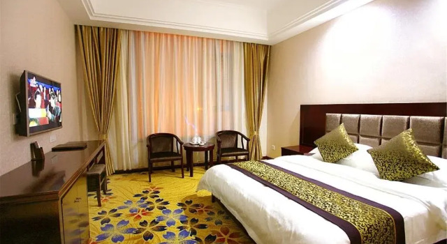 Jiuquan Jindu Inn, Book Hotel Hotels in Jiuquan with Parking, Parking