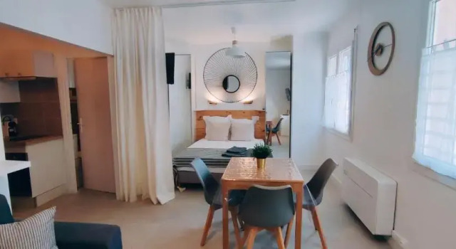 Апартаменты Le Studio des Tours
