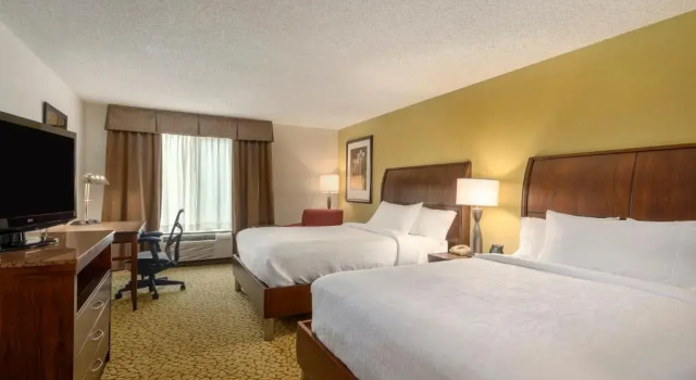 Четырёхместный полулюкс Hilton Garden Inn Orlando East - UCF Area
