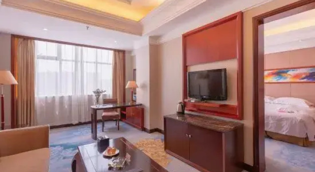 Люкс Deluxe Berlin Jianguo International