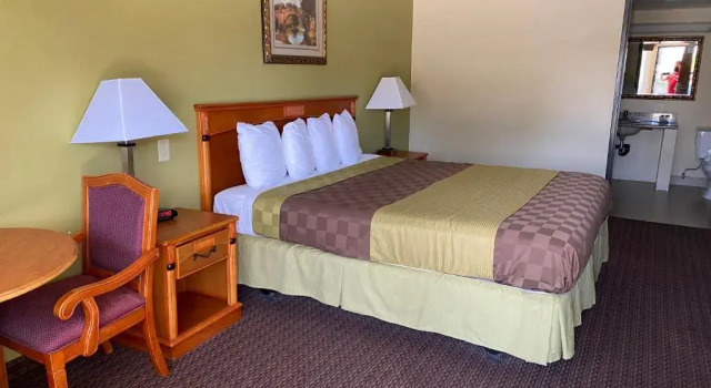 Номер Standard Chariot Inn Glendale - Pasadena