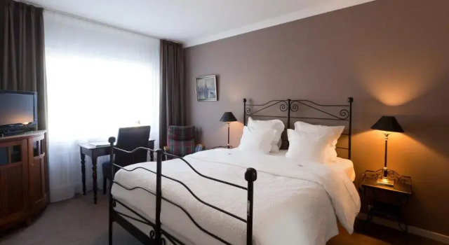 Люкс Hotel De Hofkamers