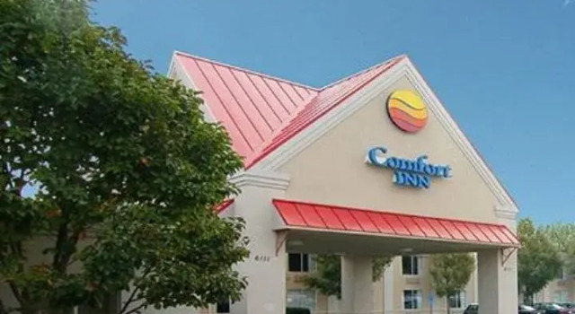 Кровать в общем номере Comfort Inn Falls Church - Tysons Corner