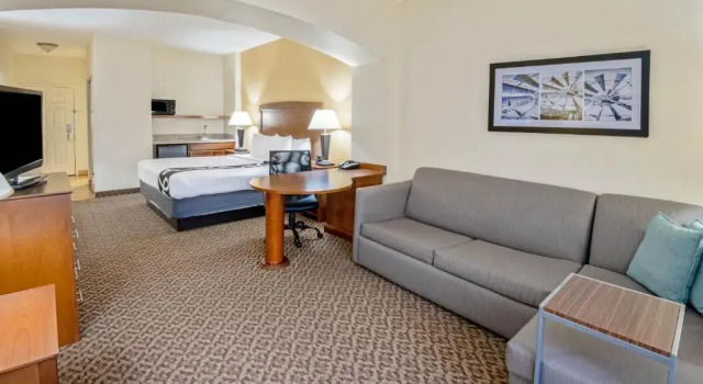 Двухместный люкс Deluxe La Quinta by Wyndham Lawton / Fort Sill