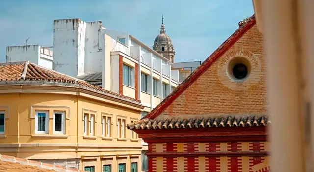 Top2Stay Málaga, Забронировать Отель Малага - центр Малага, рядом с Музей Кармен Тиссен