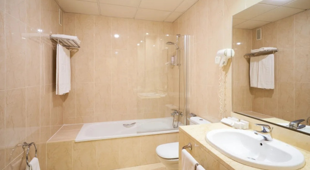 Двухместный номер с видом на город Hotel Guadalmedina