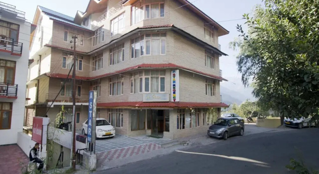 A Star Regency Hotel Manali near Mall Road, Забронировать Отель Недорогие отели Манали, недорого
