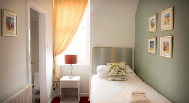 Номер Standard The Royal Oak Hotel