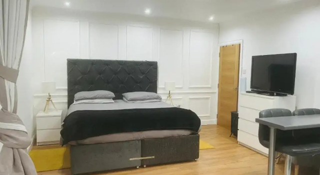 Апартаменты Whiteley’s Cottages studio