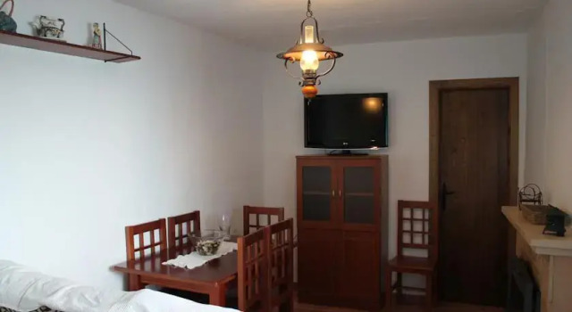 Casa El Pajar, Забронировать Отель Хускар провинция Малага, рядом с Royal Tin Factory Winery