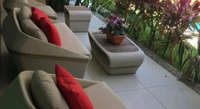 Апартаменты Deluxe Affordable  Chic 2 Bed, ENCANTO 104 – By Salt-Kisses