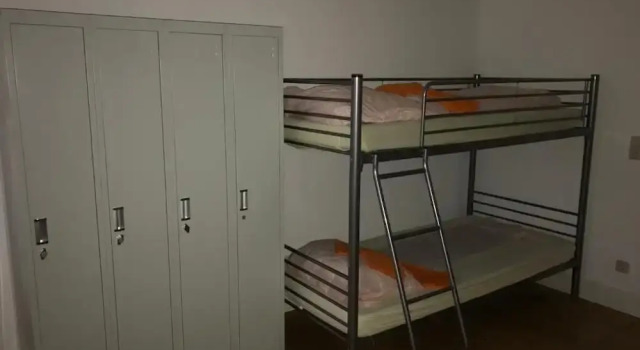 A&S Hostel Bonnerstr. 64, Забронировать Хостел Хостелы Бонна, рядом с Оздоровительный центр Курфюрстенбад, Хостел