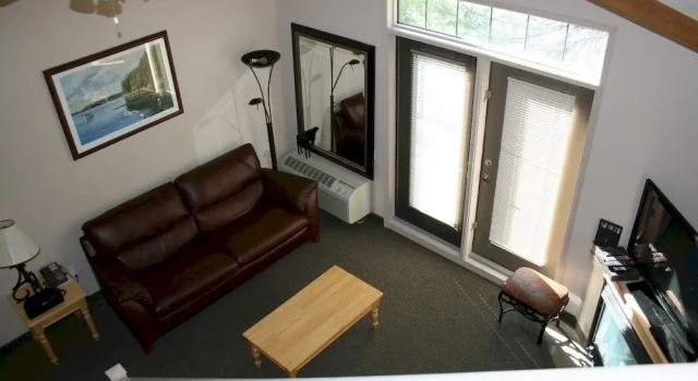 The Suites at Waskesiu, Prenota Hotel Hotel a Saskatchewan con parcheggio, Parcheggio