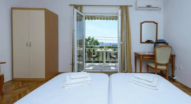 Apartments Botica