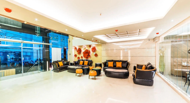 Hotel D'corbiz, Забронировать Отель Лакхнау штат Уттар-Прадеш, рядом с Wave Mall Lucknow