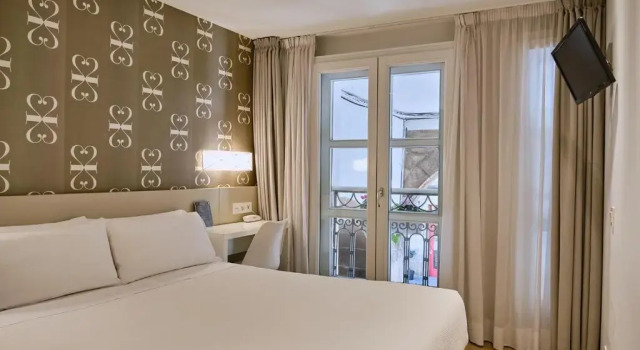 Hostal Suso, Varaa Hotelli Santiago de Compostela 