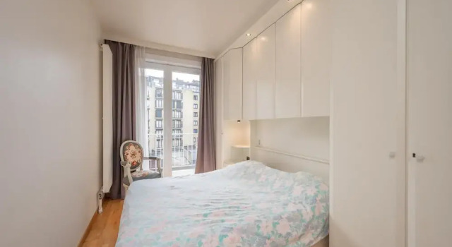 Apartment in Knokke Near Zeedijk Beach