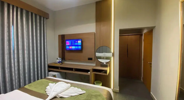 Люкс Deluxe Отель Coral Bay Hotel Khorfakkan