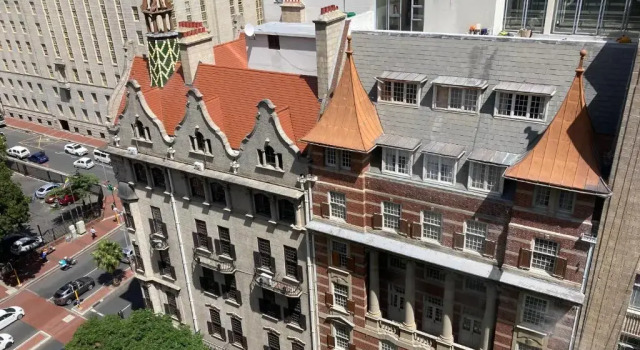 Private Luxury Residence 906 at TAJ Cape Town, Забронировать Отель Отели Кейптауна 5 звезд, рядом с MyCiTi Station Gardens, 5*