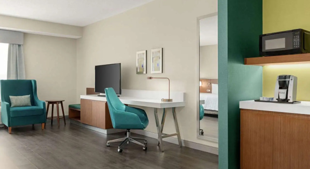 Люкс c 1 комнатой Hilton Garden Inn Kitchener/Cambridge