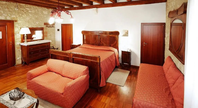 Полулюкс Agriturismo Le Vescovane