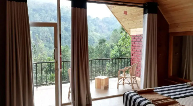 Standard huone Different View