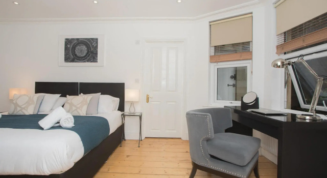 Spacious Apartments, Varaa Huoneisto Asunnot kohteessa Merseyside, Huoneisto