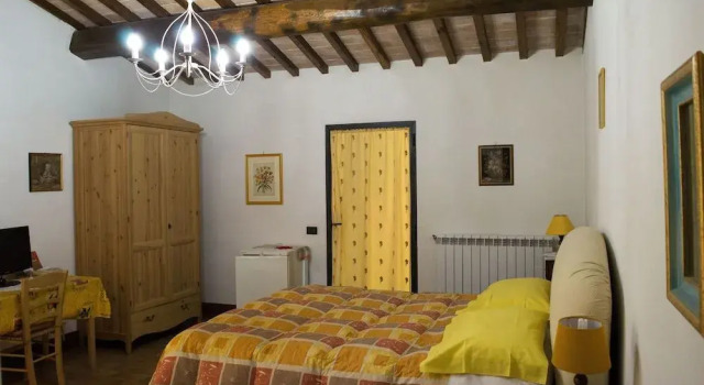 B&B Il Fienile, Book Bed and Breakfast San Gimignano Val D'Elsa