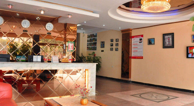 King Home Hotel, Book Hotel Hoteller i Lingui med parkering, Parkering